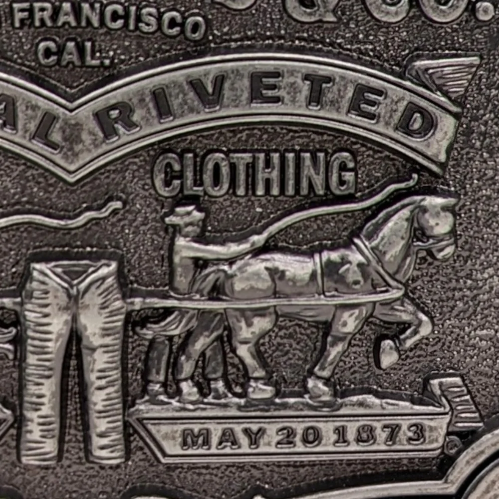 Levi's Pewter Belt Buckle Limited Edition Two Horse Vintage Unisex 3.5